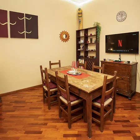 Navona Apartment-2